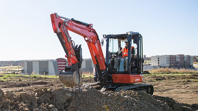 4-6 Ton Mini-Excavators