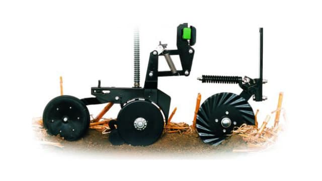 Système de rayonneurs avec assistance de coutres