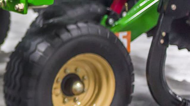 Walking tandem axles