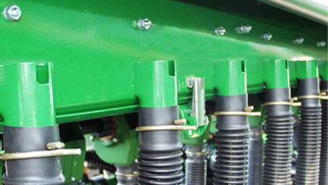 Trémie d’engrais en option