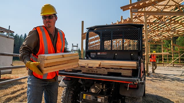 Heavy duty steel cargo box