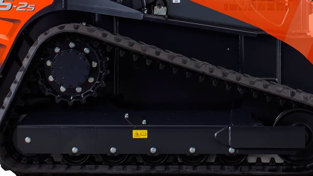 Main frame and undercarriage