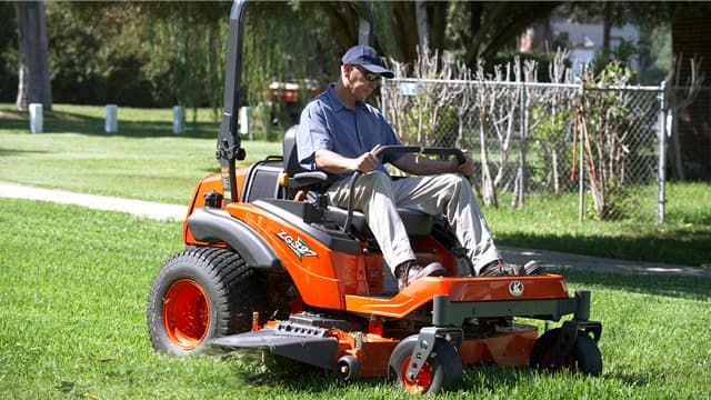 Pro commercial mower deck