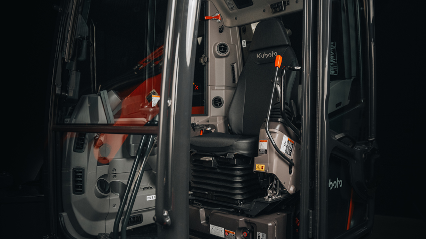 KX080-5 Mini-Excavators | Kubota Canada