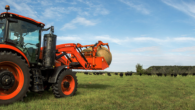 M8 Series Agricultural Tractors | Kubota Canada Agricultural