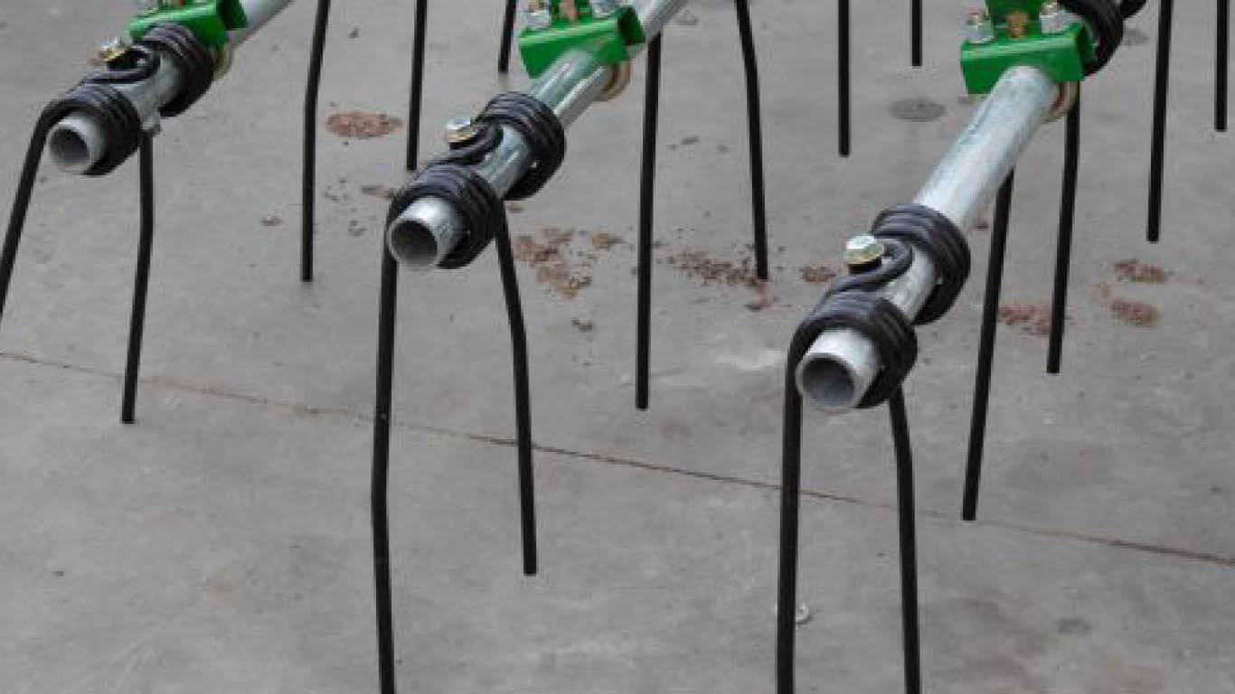 4-bar coil tine