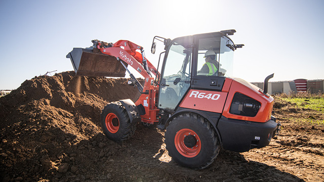 Modern high-visibility cabin