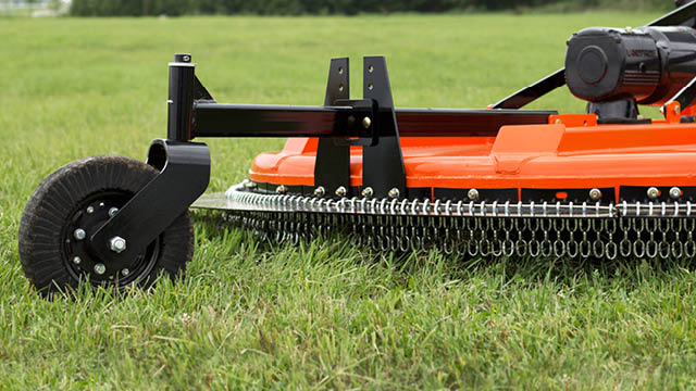 Heavy-duty spindle on tailwheel