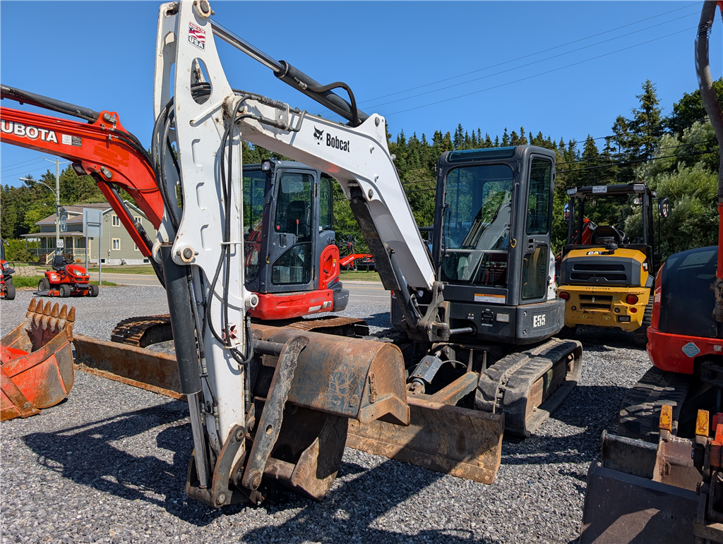 Bobcat E55 rubler