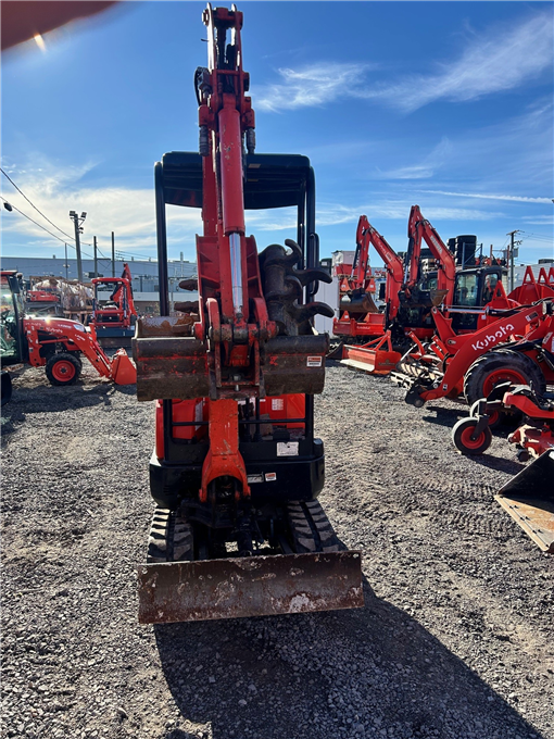 Kubota U17