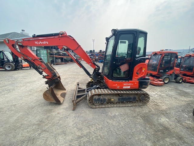 Kubota KX040-4