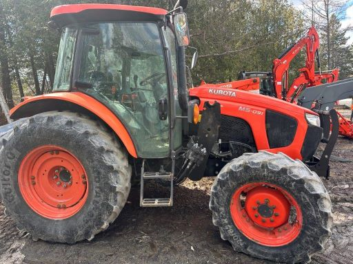 Kubota M5-091HDCC12
