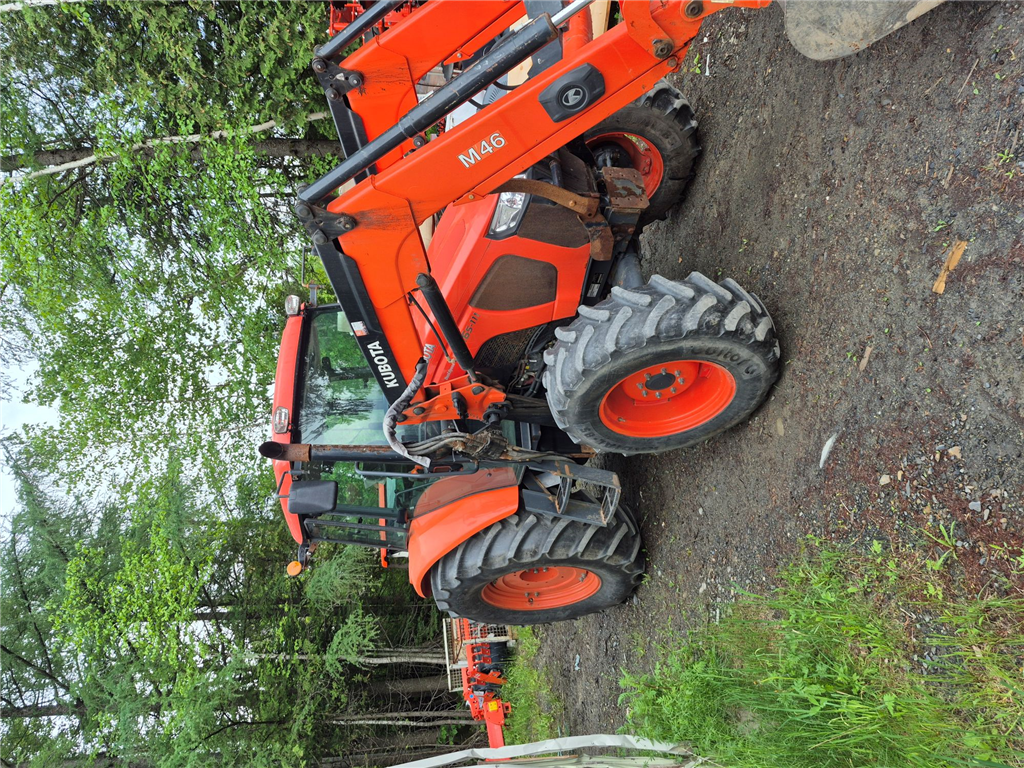 Kubota M6S-111SDSCC